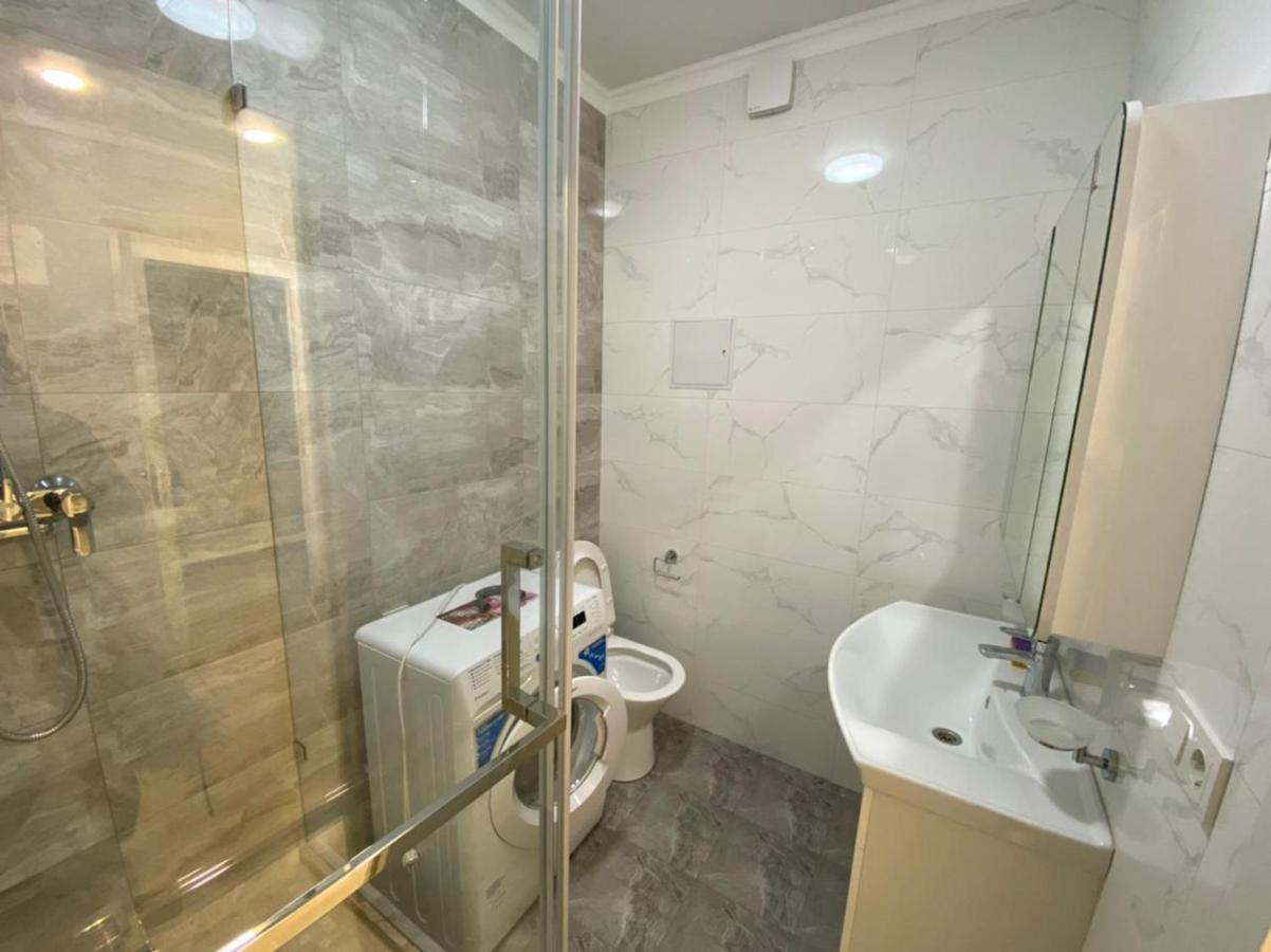 Vip Apartment Mountain View Almaty Exterior foto